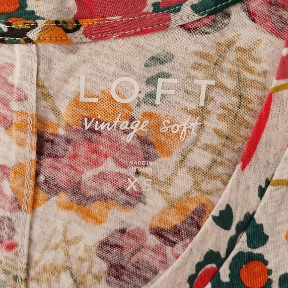 NWOT LOFT Floral Print Cotton Top, size XS - Picture 7 of 8